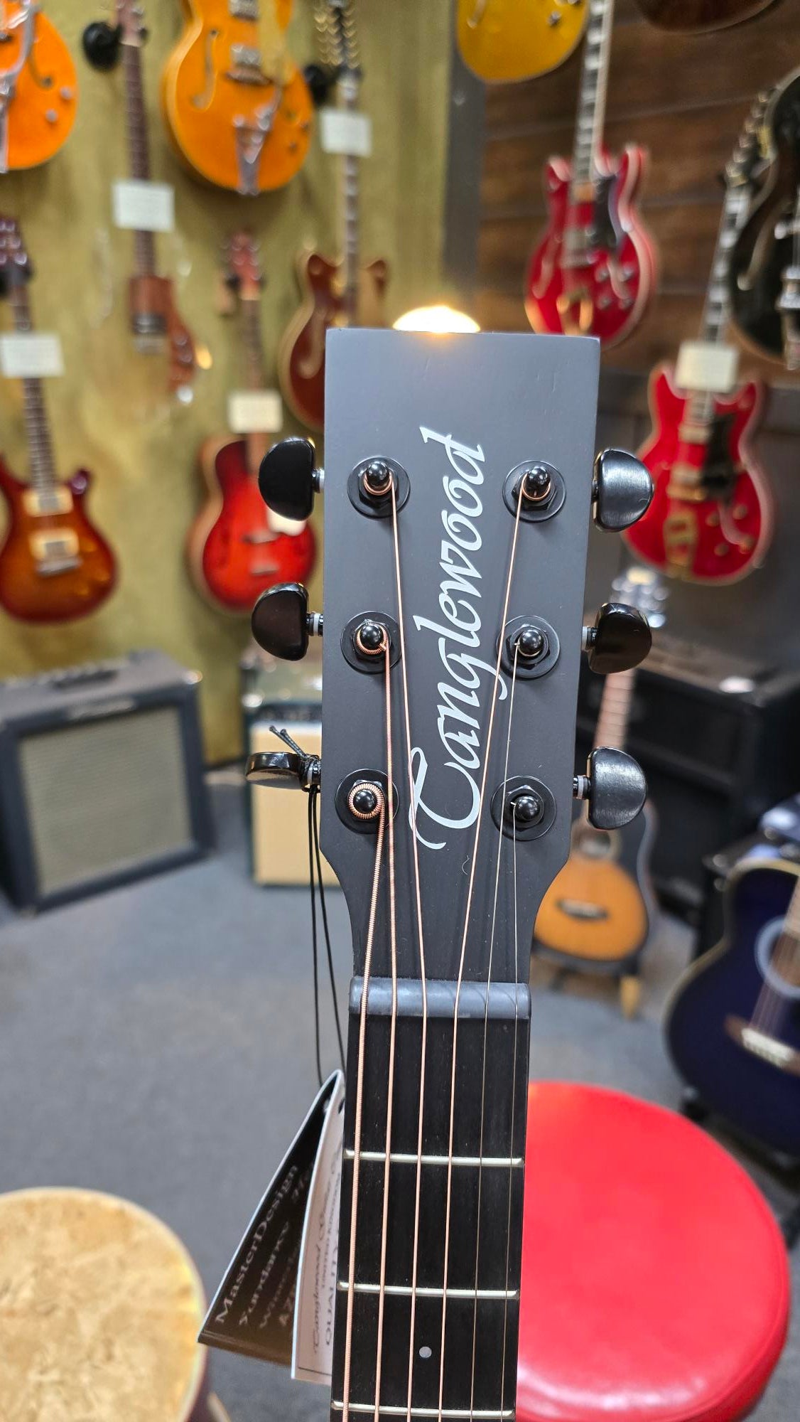 Tanglewood TS5-CE Strada Acoustic/Electric Guitar Dreadnought Spruce/Mahogany w/ Cutaway (Blemished Stock)
