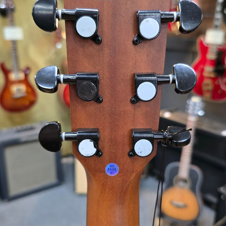 Tanglewood TS5-CE Strada Acoustic/Electric Guitar Dreadnought Spruce/Mahogany w/ Cutaway (Blemished Stock)