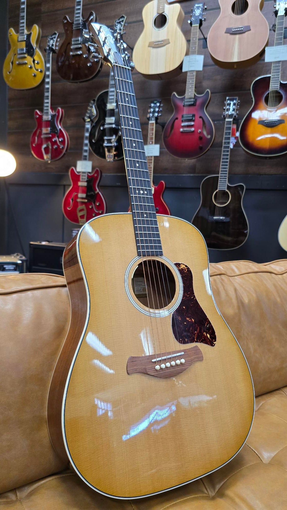 Taylor Trey Hensley Gold Label 510e Special Edition (preowned)