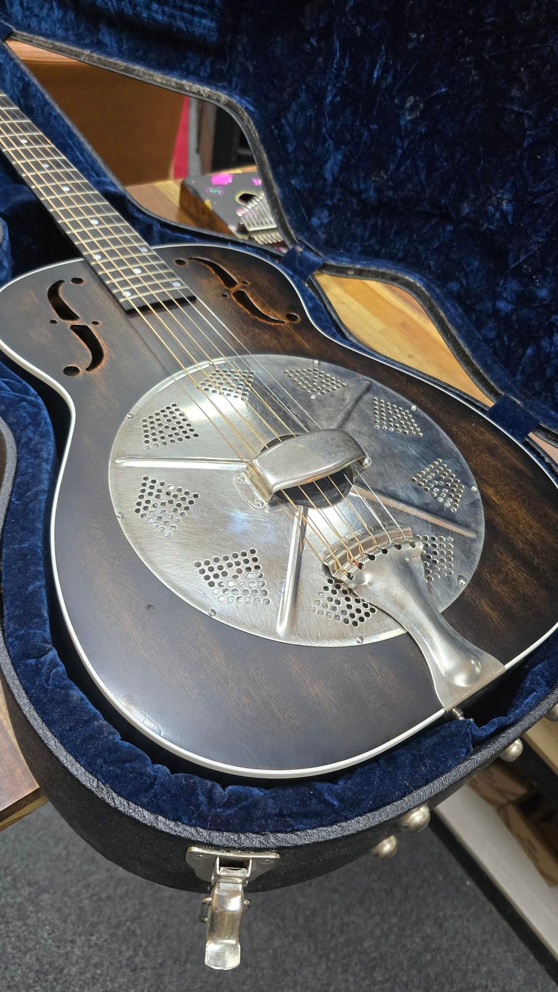National Thunderbox M14T Resonator Guitar W/Case (Pre-Owned)