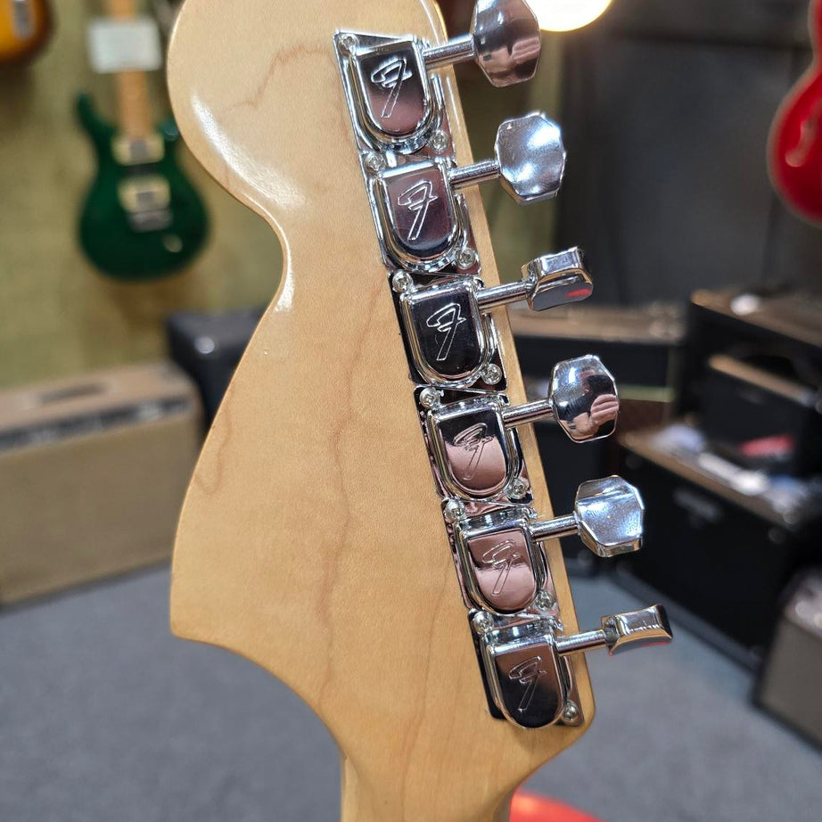 1973 Fender Stratocaster 3 Tone Sunburst Electric Guitar W/Og Case