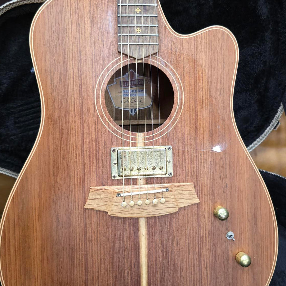 Cole Clark Fat Lady 2 Humbucker Acoustic/Electric Guitar W/case (Pre-Owned)