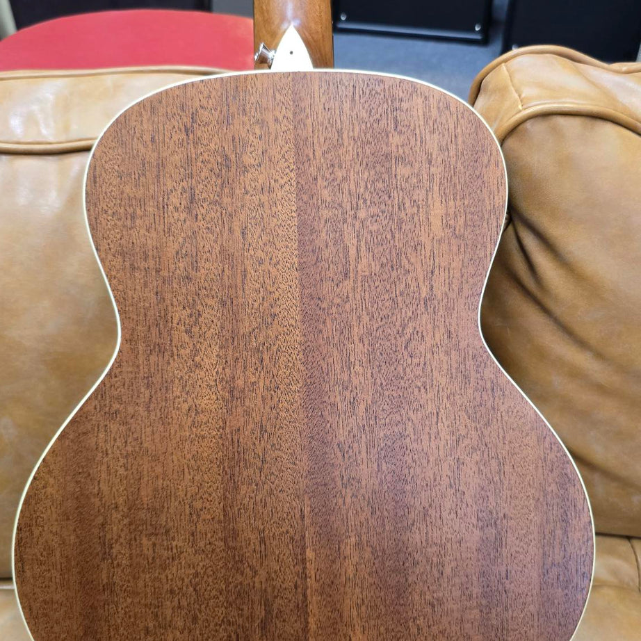 Alvarez ALJ2E Acoustic Electric Guitar W/Bag (Pre-Owned)