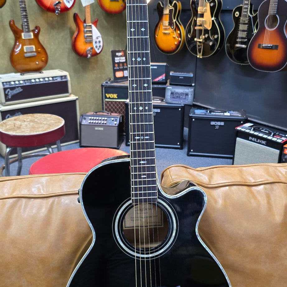 Tanglewood TW49 Black Gloss All solid timbers Acoustic/Electric Guitar W/Case (Pre-Owned)