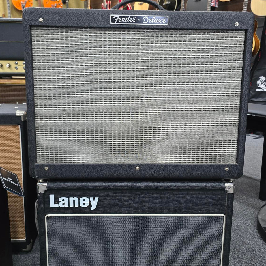 Fender Hot Rod Deluxe Guitar Amplifier w/fswitch with Laney 12" Speaker Cab (Pre-Owned)