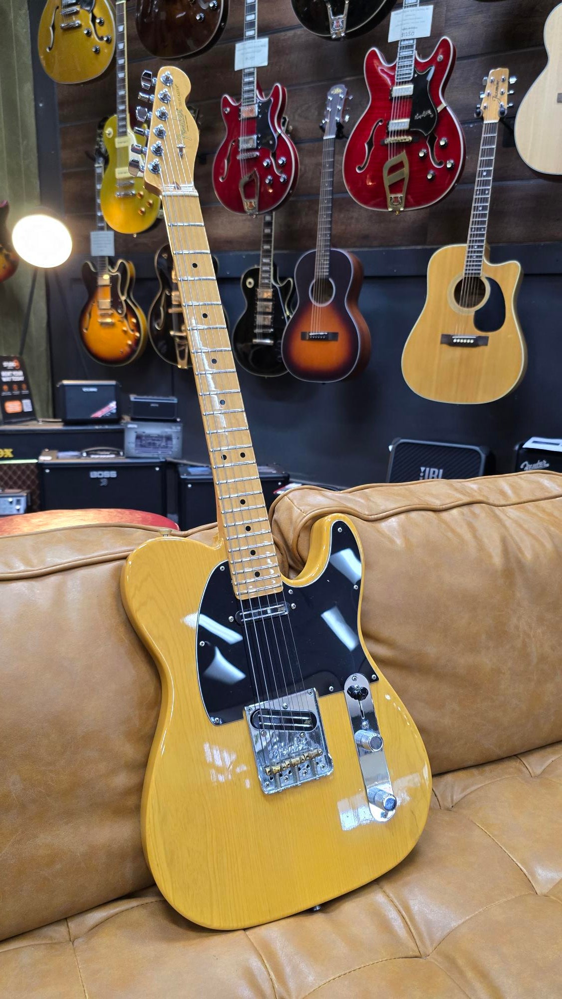 2017 USA Fender Telecaster Electric Guitar Upgraded Pickups W/Case (Pre-Owned)