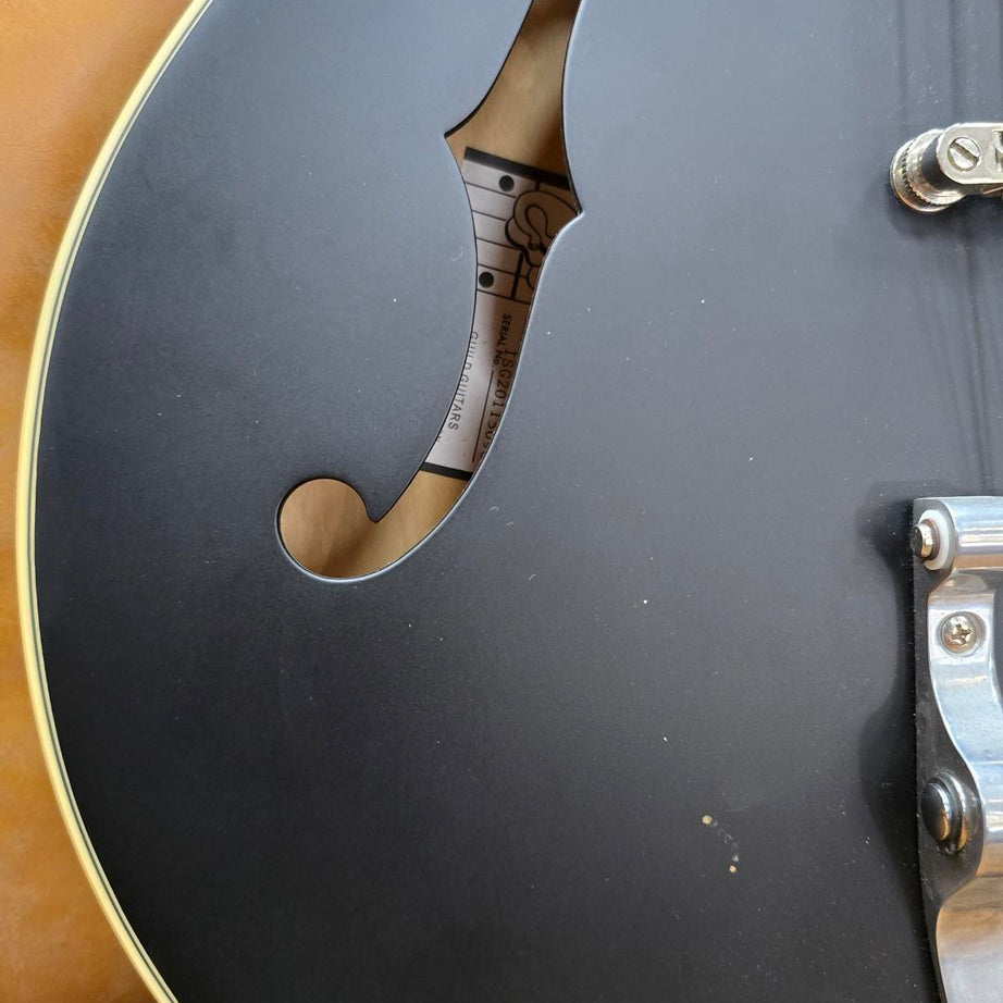 Guild Starfire 1 Jet90 Semi Hollow Satin Black / hardcase ( preowned )