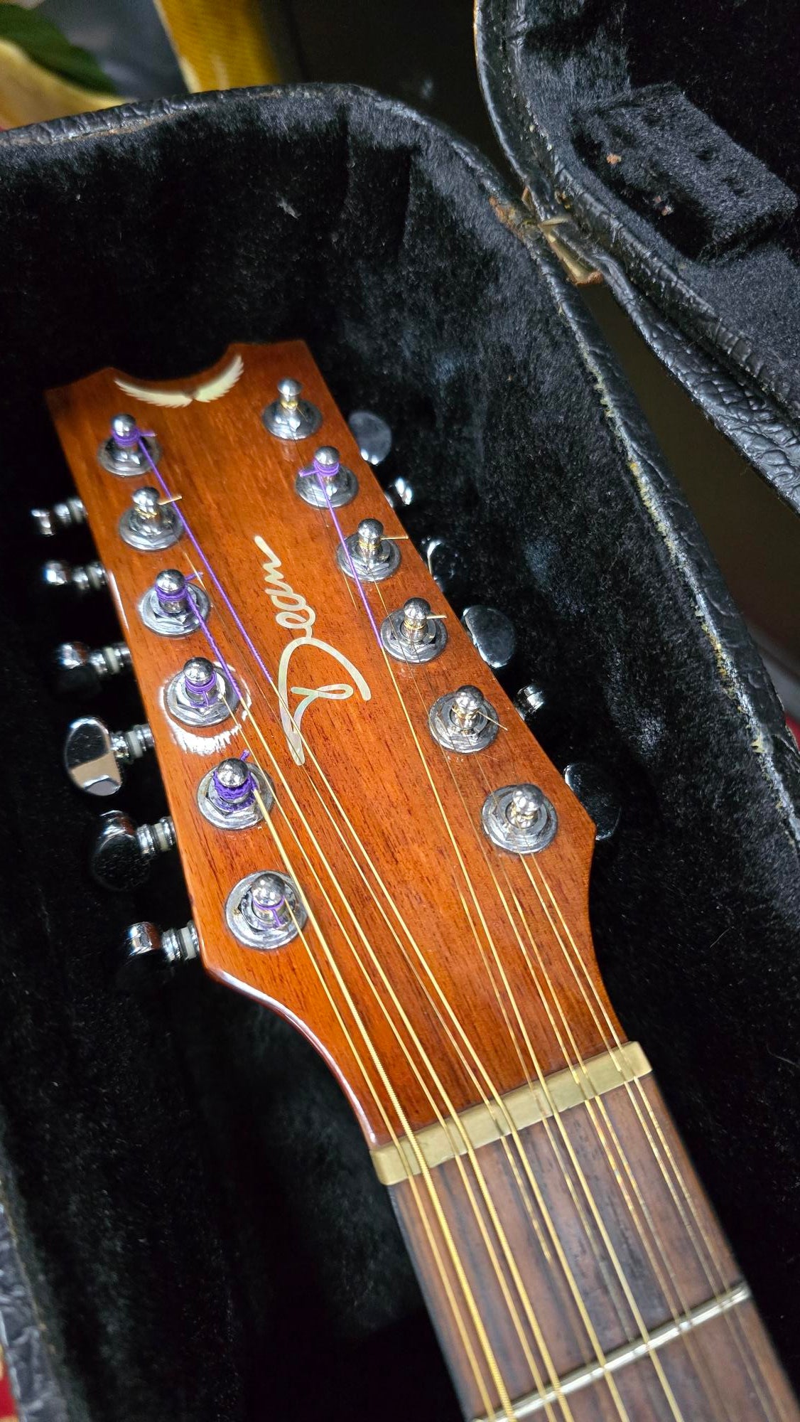 Dean S12 Tradition 12 String Acoustic/Electric Guitar W/Case (Pre-Owned)