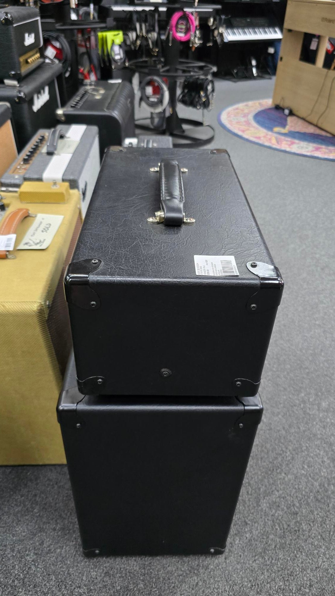 Bugera G5 Infinium 5W Amp Head W/Matching Speaker Cab (Pre-Owned)