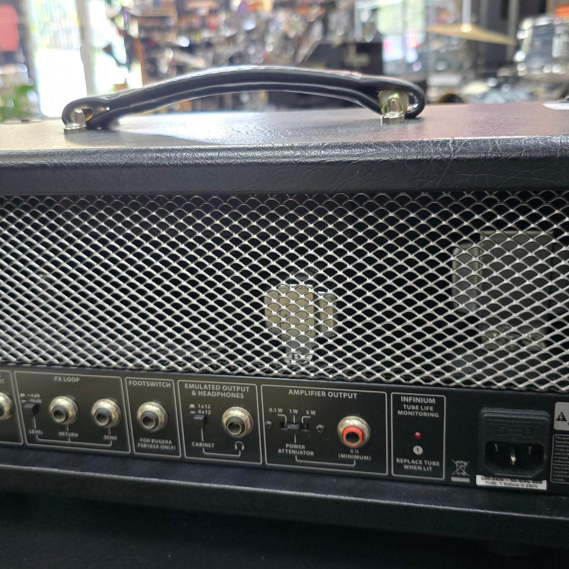 Bugera G5 Infinium 5W Amp Head W/Matching Speaker Cab (Pre-Owned)