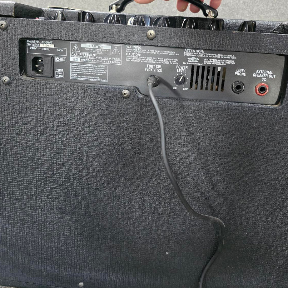 VOX Valvetronix 50-Watt Guitar Amplifier 1x12 (Pre-Owned)