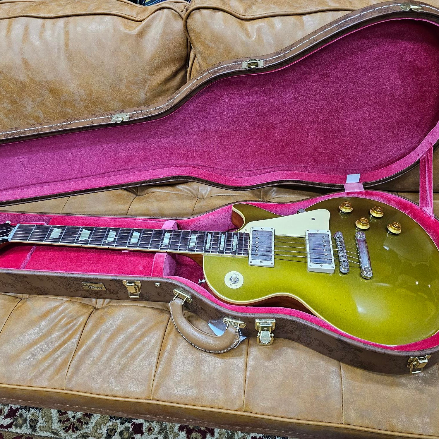 GIBSON LES PAUL GOLDTOP R7 ELECTRIC GUITAR (Pre-Owned) W/Case