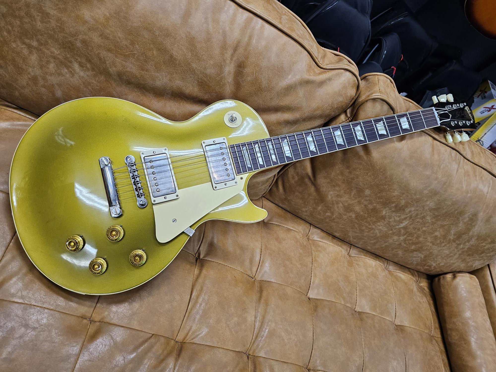 GIBSON LES PAUL GOLDTOP R7 ELECTRIC GUITAR (Pre-Owned) W/Case