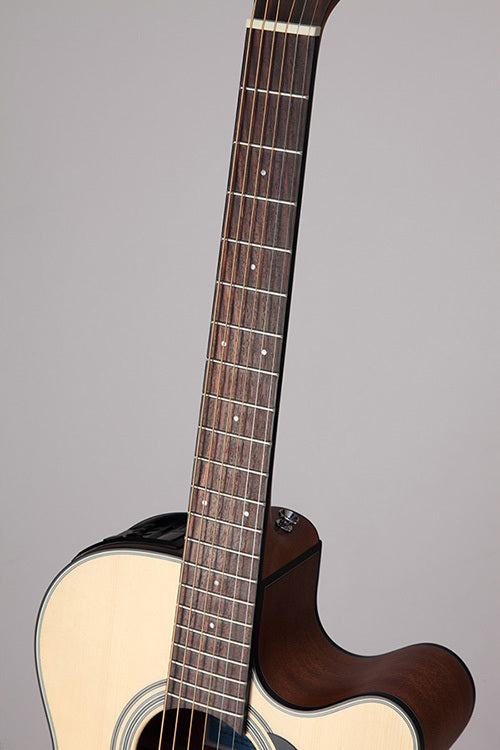 Takamine G Mini Series AC/EL "Takamini" acoustic Guitar with Cutaway in Natural Satin Finish