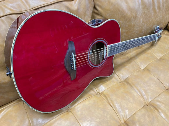 Yamaha FSC-TA Transacoustic guitar Ruby Red