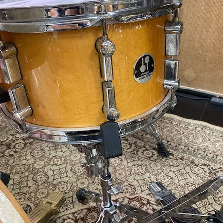 Sonor Special Edition 6 Piece Drum Kit Pearl white W/hardware,Cymbals & Stool (Pre-Owned)
