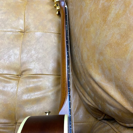 ON HOLD - Mini Maton Diesel Acoustic in Hardcase