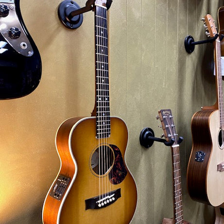 ON HOLD - Mini Maton Diesel Acoustic in Hardcase