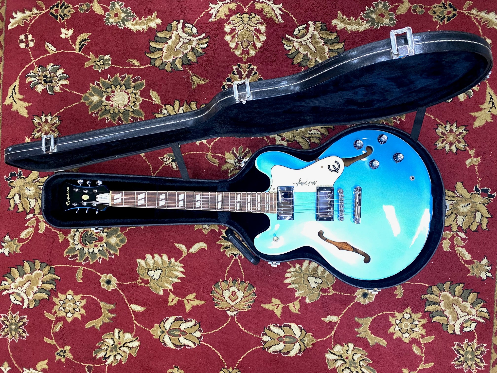 Epiphone Supernova Noel Gallagher 2000 Electric in Blue with Original Hard Case