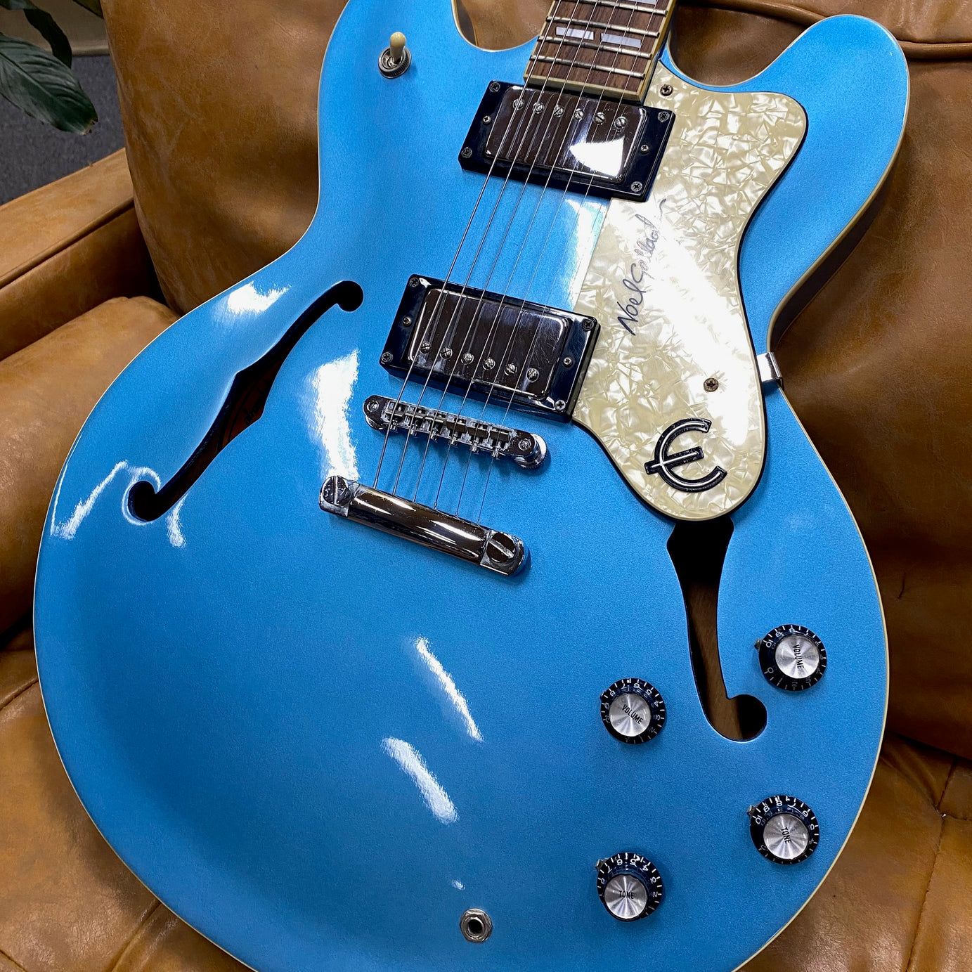 Epiphone Supernova Noel Gallagher 2000 Electric in Blue with Original Hard Case