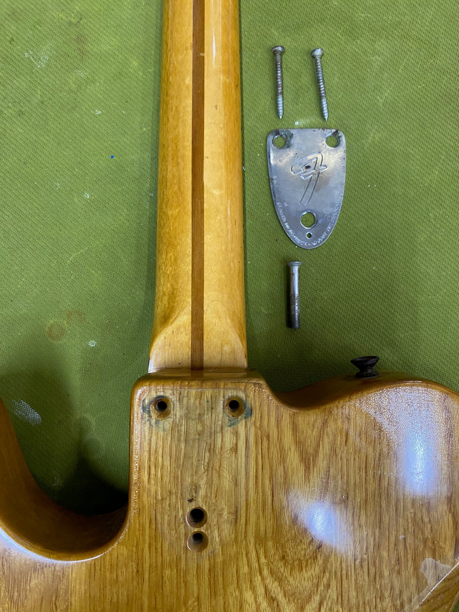 Fender Telecaster Deluxe 1978 w/ Fender case