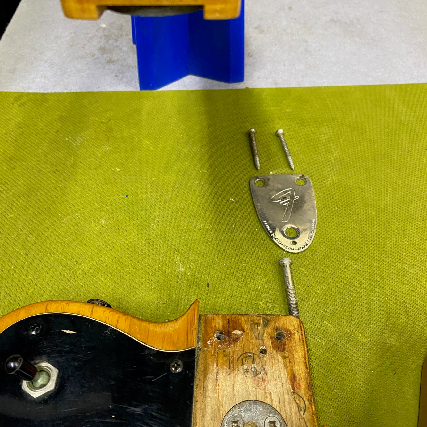 Fender Telecaster Deluxe 1978 w/ Fender case