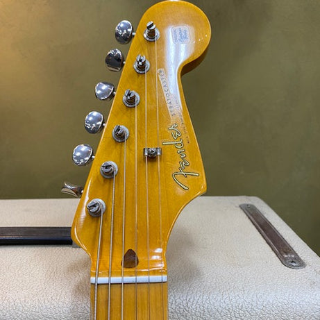Fender 57 AVRI Stratocaster Surf Green with Bonamassa "Bonnie" pick-ups and case