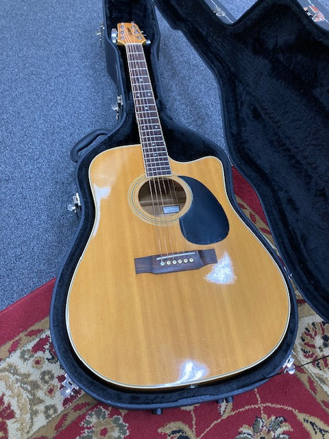 1990's Takamine Jasmine TS50MC Dreadnought Acous/Elec W/Hcase (Pre-Owned)