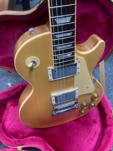 2000 Gibson Les Paul Standard RAW W/Case (Pre-Owned)