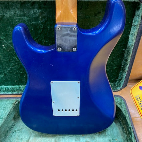 Fender Stratocaster 1964 Refin w/original Stamford case + manual