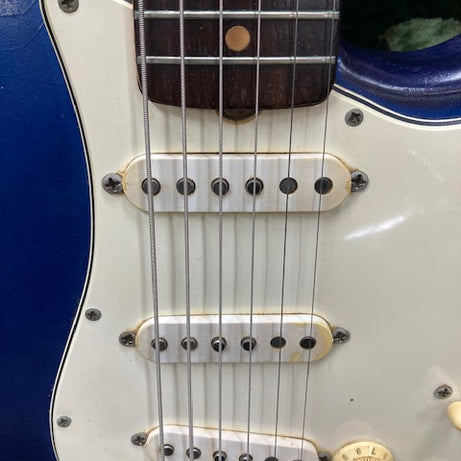 Fender Stratocaster 1964 Refin w/original Stamford case + manual