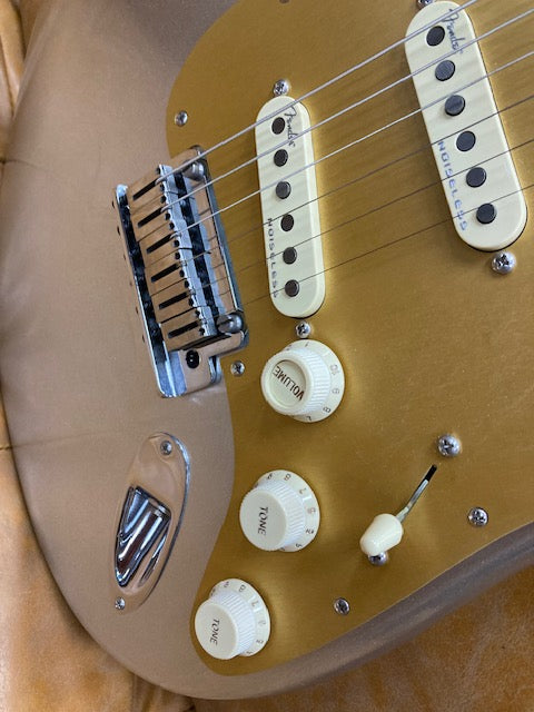 2021 Fender American Ultra II Stratocaster  Silver Sparkle (Pre-Owned)