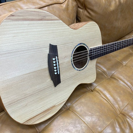 Cole Clark Studio Solid Bunya Top & Qld Maple Acoustic Electric Guitar w/ Cutaway inc Gig Bag