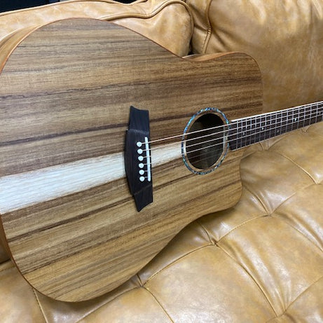 Cole Clark CCSFL1EC-BLBL Studio Dreadnought Acoustic/Electric Guitar