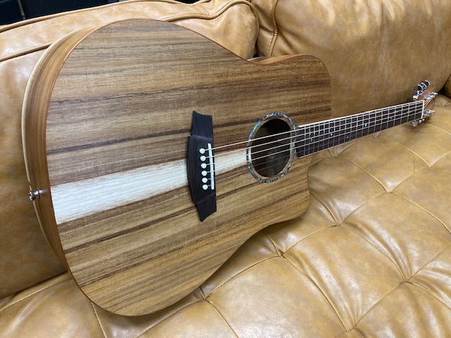 Cole Clark CCSFL1EC-BLBL Studio Dreadnought Acoustic/Electric Guitar