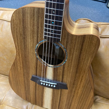 Cole Clark CCSFL1EC-BLBL Studio Dreadnought Acoustic/Electric Guitar