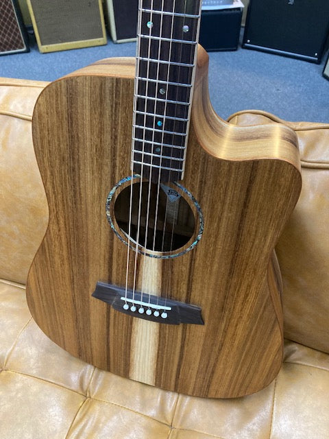 Cole Clark CCSFL1EC-BLBL Studio Dreadnought Acoustic/Electric Guitar