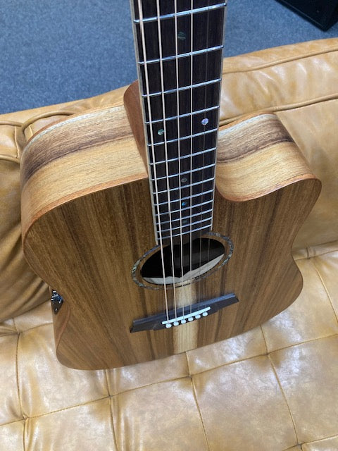 Cole Clark CCSFL1EC-BLBL Studio Dreadnought Acoustic/Electric Guitar