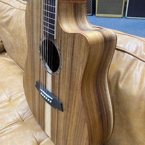 Cole Clark CCSFL1EC-BLBL Studio Dreadnought Acoustic/Electric Guitar
