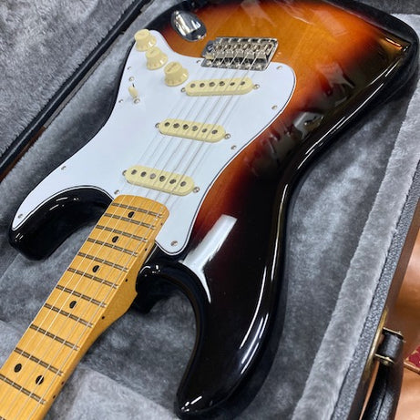 Fender Jimi Hendrix Stratocaster Electric Guitar W/Case  Sunburst (Pre-Owned)