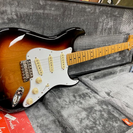 Fender Jimi Hendrix Stratocaster Electric Guitar W/Case  Sunburst (Pre-Owned)