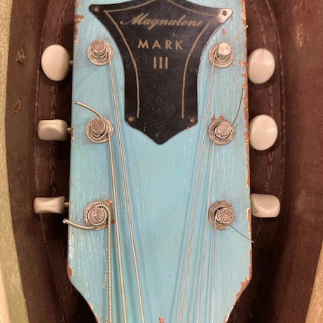 Magnatone Mark III 1956 electric guitar w/ original case