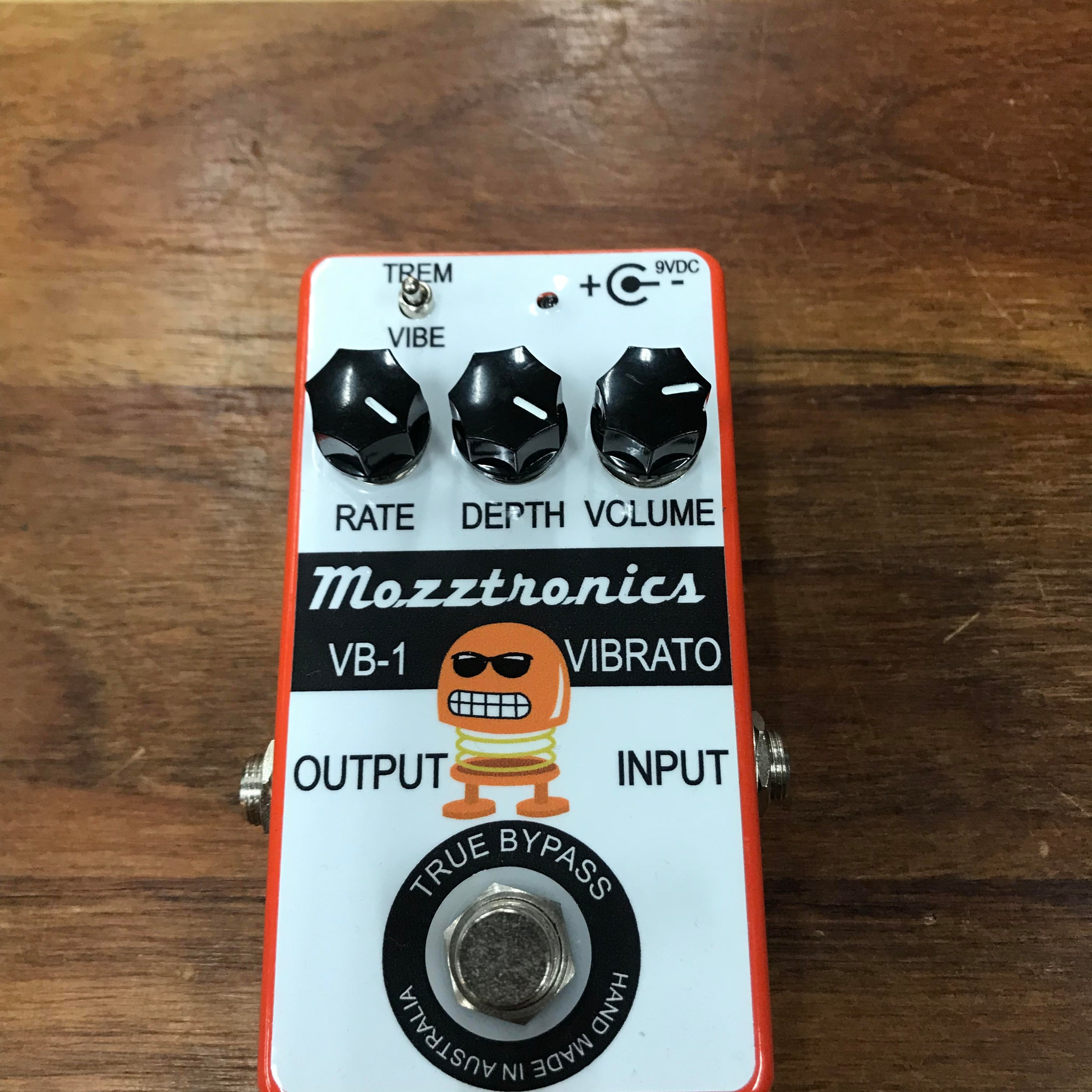 Mozztronics Vibrato VB-1