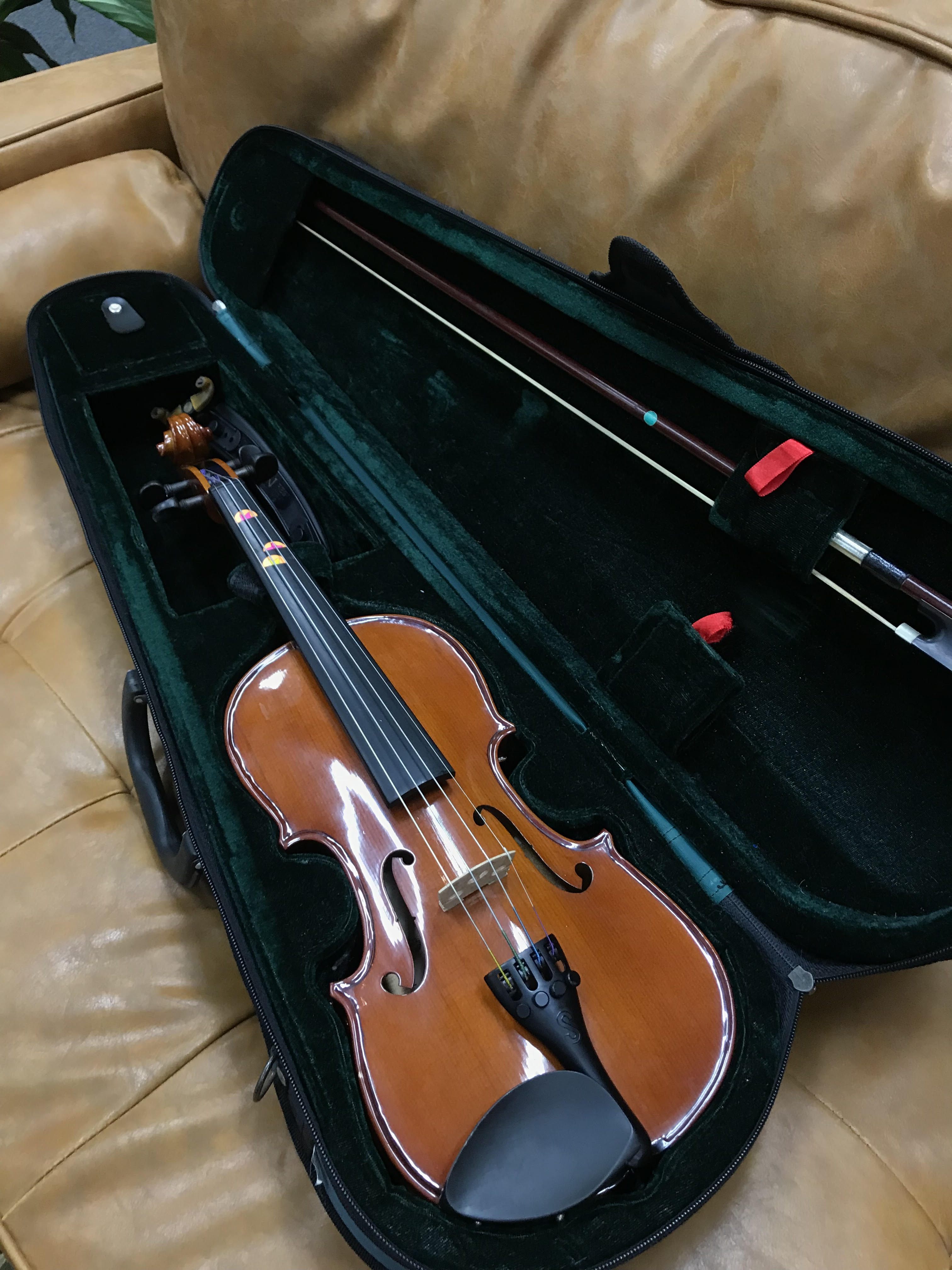 Stentor Student I 1/2 Size Violin Outfit (Preowned)