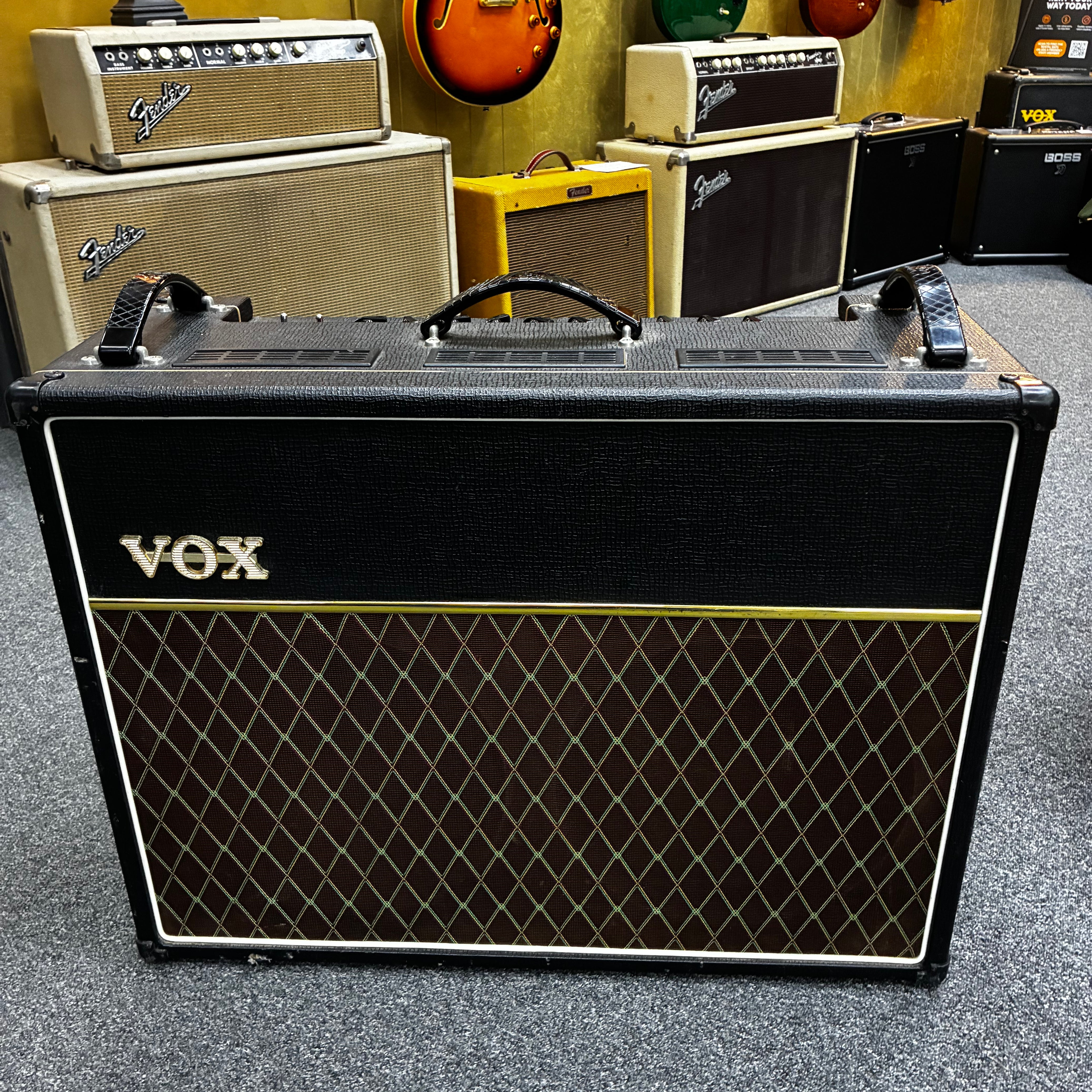 VOX AC30C2 guitar amplifier (preowned)