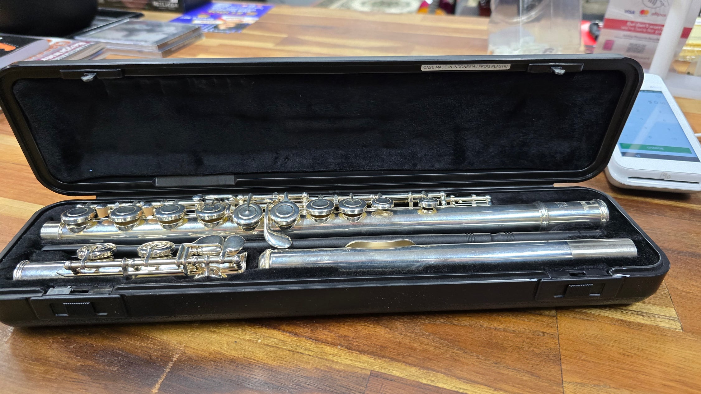 YAMAHA Student Flute YFL-212 (Pre-owned)