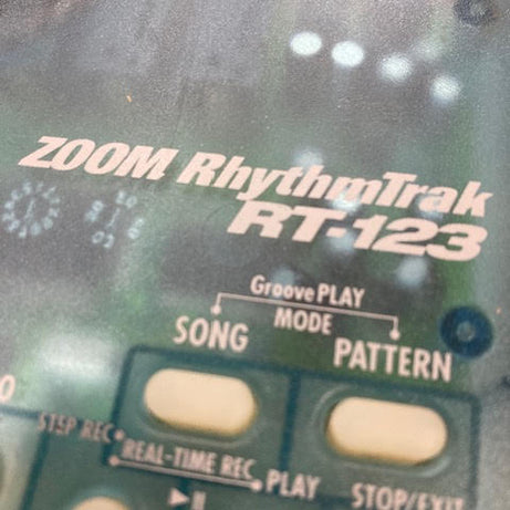 Zoom Rhythmtrak 123 90's Green Drum Machine (Pre-owned)
