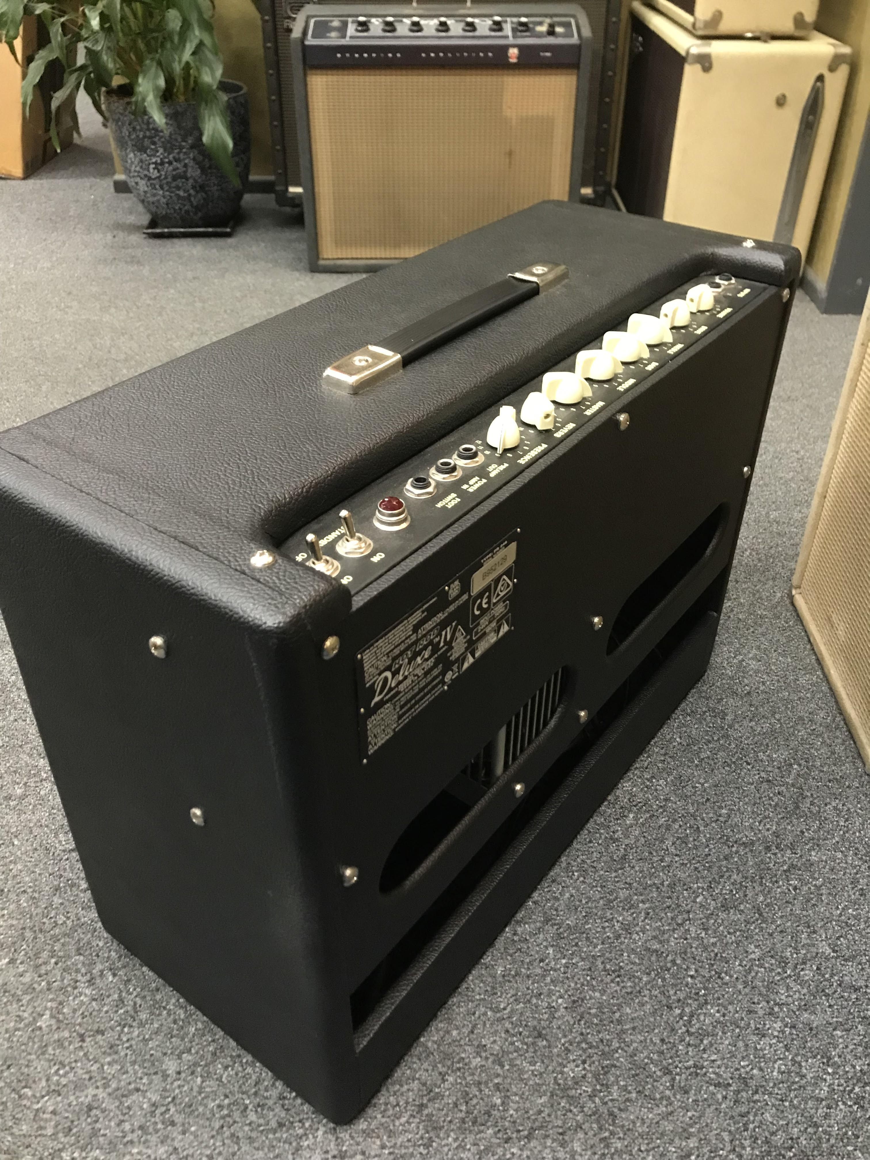 Fender Hot Rod Deluxe IV 2023 w Dust cover (Preowned)