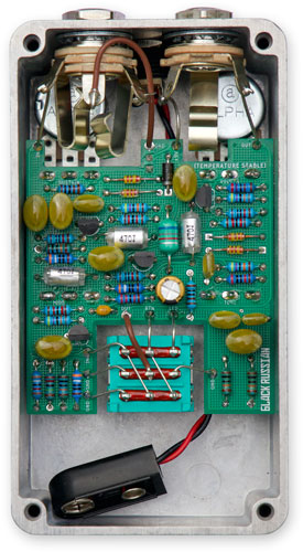 Dazatronyx Black Russian effects pedal