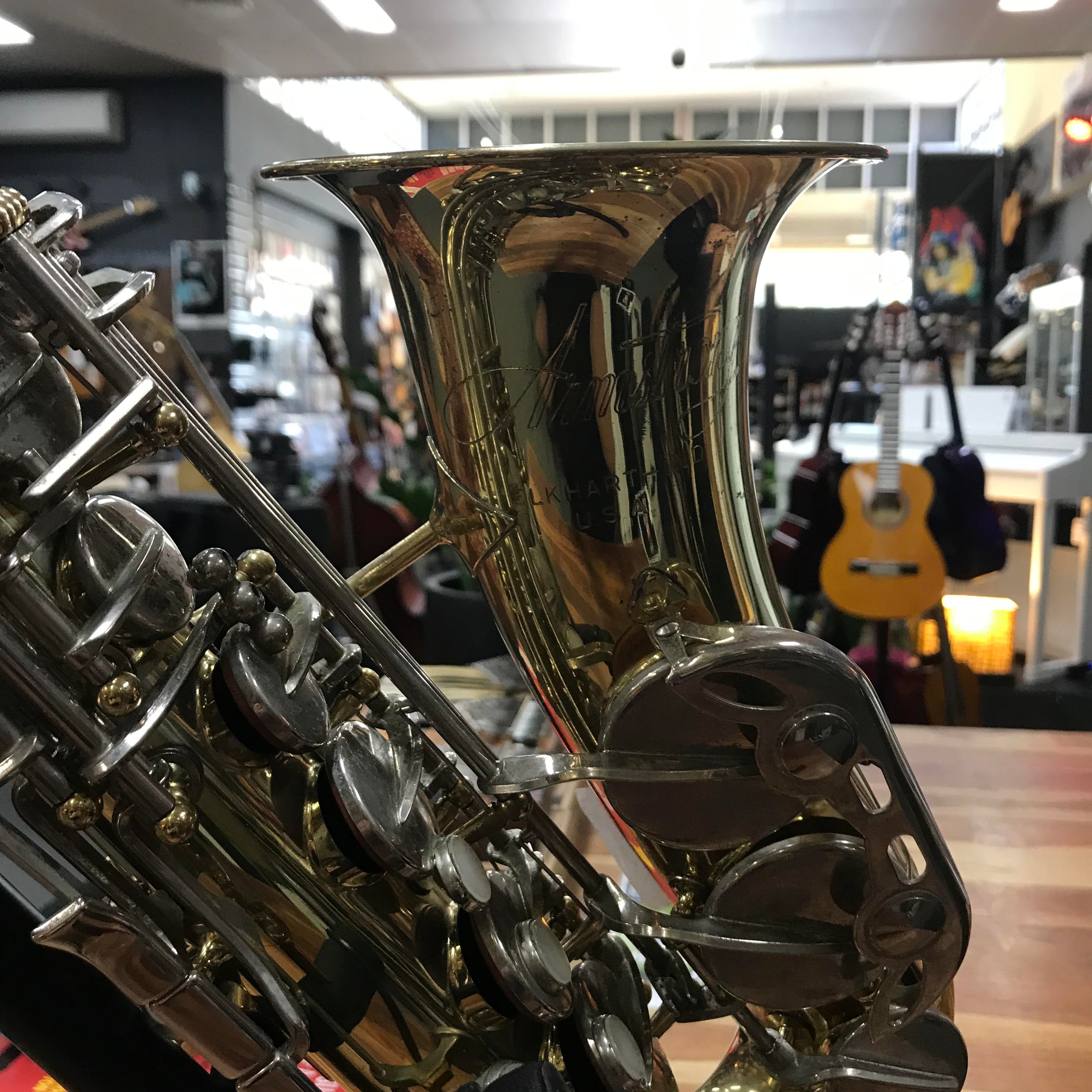 Armstrong Alto Saxophone w Case (Preowned)